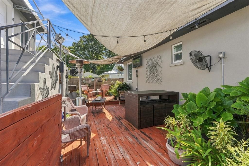 For Rent: $2,950 (2 beds, 2 baths, 1250 Square Feet)