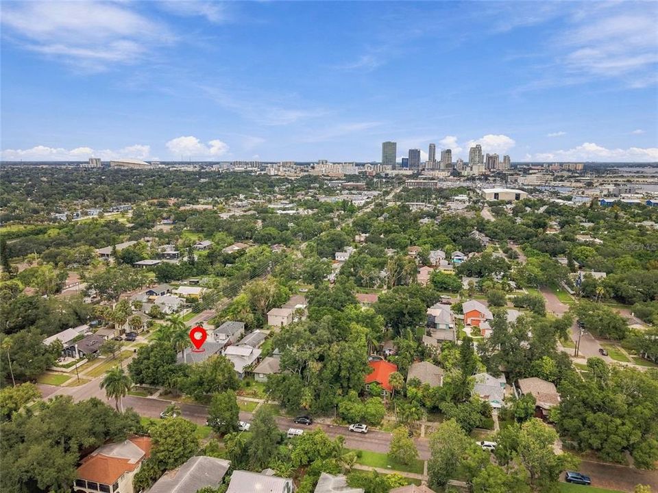 For Rent: $2,950 (2 beds, 2 baths, 1250 Square Feet)