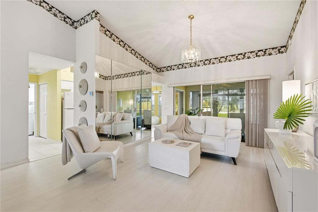 En Venta: $339,900 (2 camas, 2 baños, 1535 Pies cuadrados)