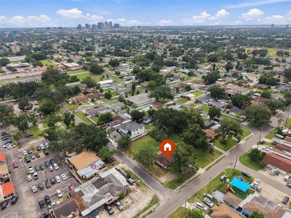 For Sale: $499,900 (0.27 acres)