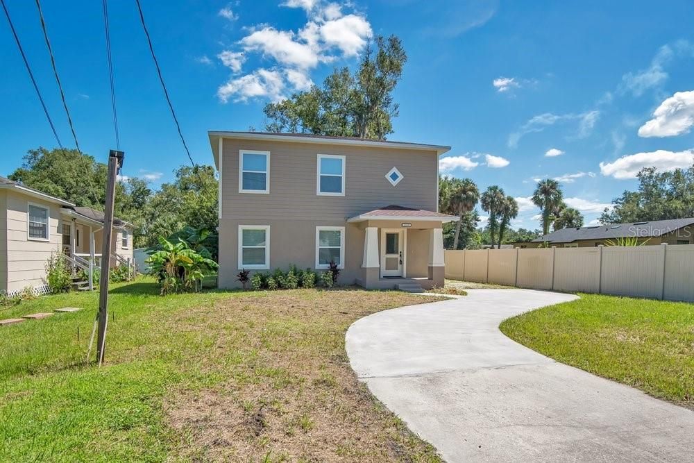 На продажу: $359,000 (4 спален, 2 ванн, 1968 Квадратных фут)
