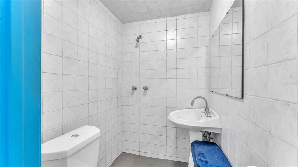 На продажу: $399,900 (6 спален, 4 ванн, 3152 Квадратных фут)
