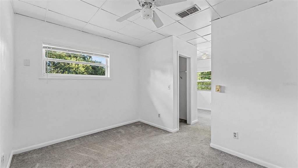 На продажу: $399,900 (6 спален, 4 ванн, 3152 Квадратных фут)