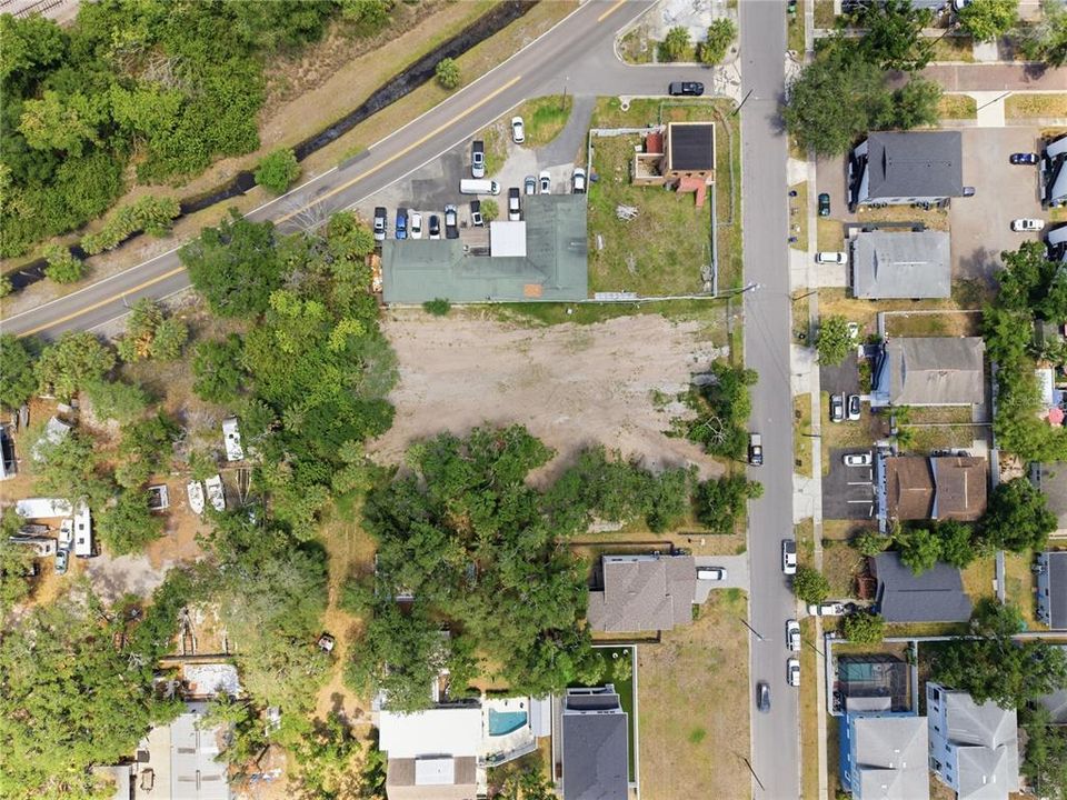 For Sale: $625,000 (0.60 acres)