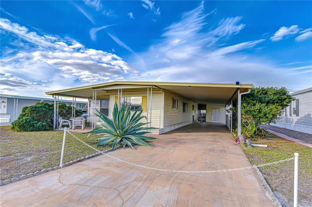 For Sale: $69,900 (2 beds, 1 baths, 672 Square Feet)