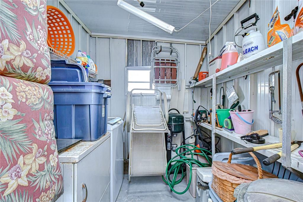 For Sale: $69,900 (2 beds, 1 baths, 672 Square Feet)