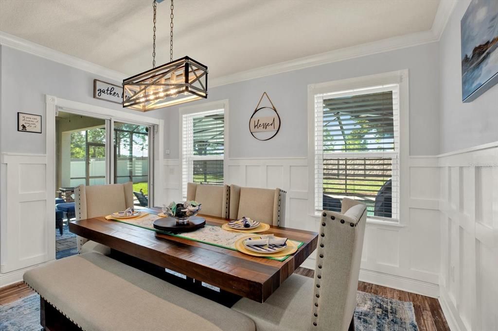 For Sale: $549,900 (4 beds, 2 baths, 2254 Square Feet)