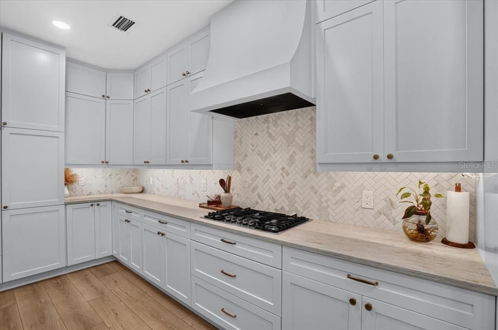 For Sale: $765,000 (4 beds, 3 baths, 2340 Square Feet)