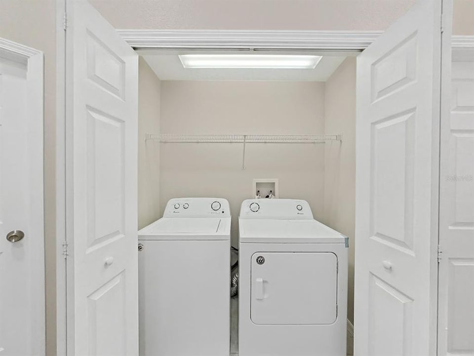 For Rent: $2,100 (3 beds, 2 baths, 1578 Square Feet)