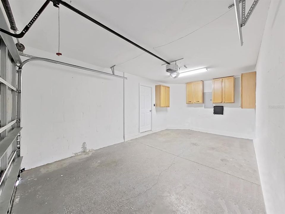 For Rent: $2,100 (3 beds, 2 baths, 1578 Square Feet)