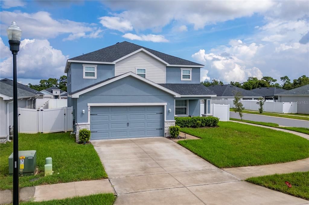 For Sale: $520,000 (4 beds, 3 baths, 3137 Square Feet)