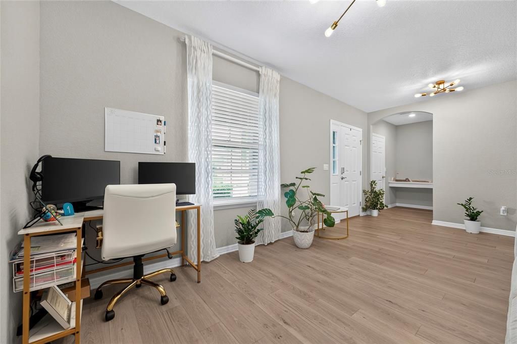 For Sale: $520,000 (4 beds, 3 baths, 3137 Square Feet)