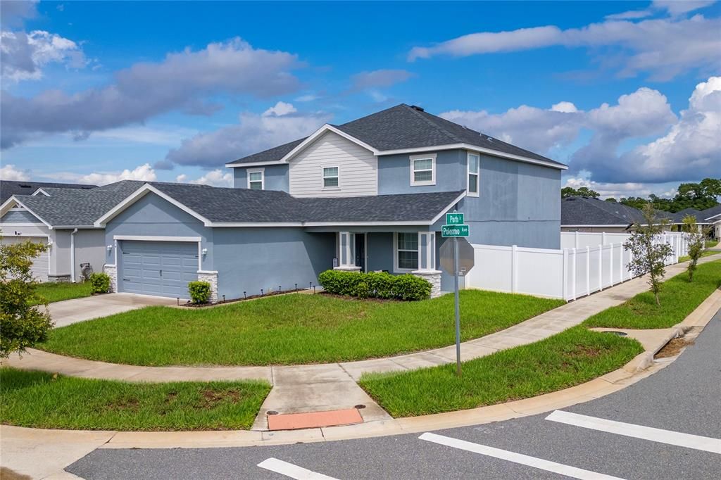 For Sale: $520,000 (4 beds, 3 baths, 3137 Square Feet)