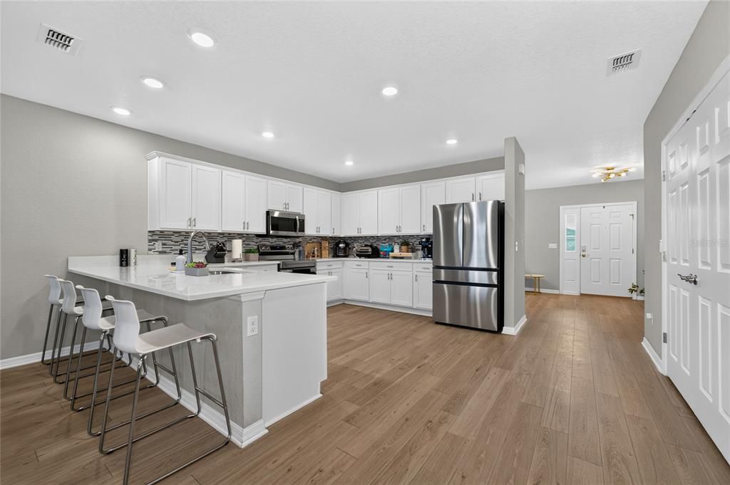 For Sale: $520,000 (4 beds, 3 baths, 3137 Square Feet)