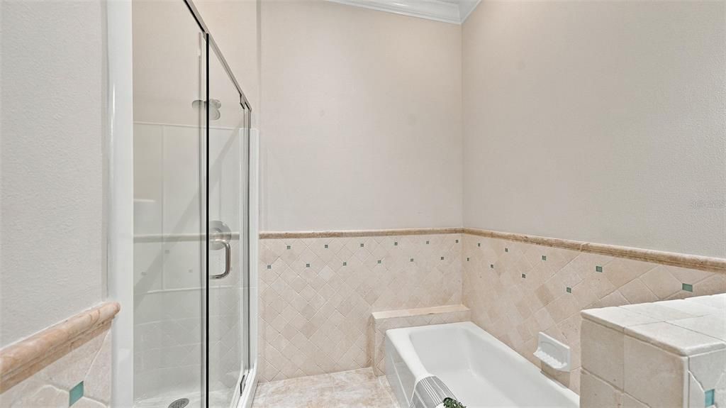 En Venta: $2,850,000 (5 camas, 5 baños, 3608 Pies cuadrados)