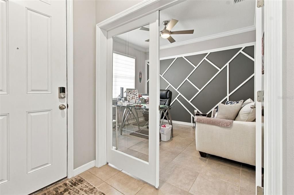 For Sale: $850,000 (5 beds, 4 baths, 3975 Square Feet)