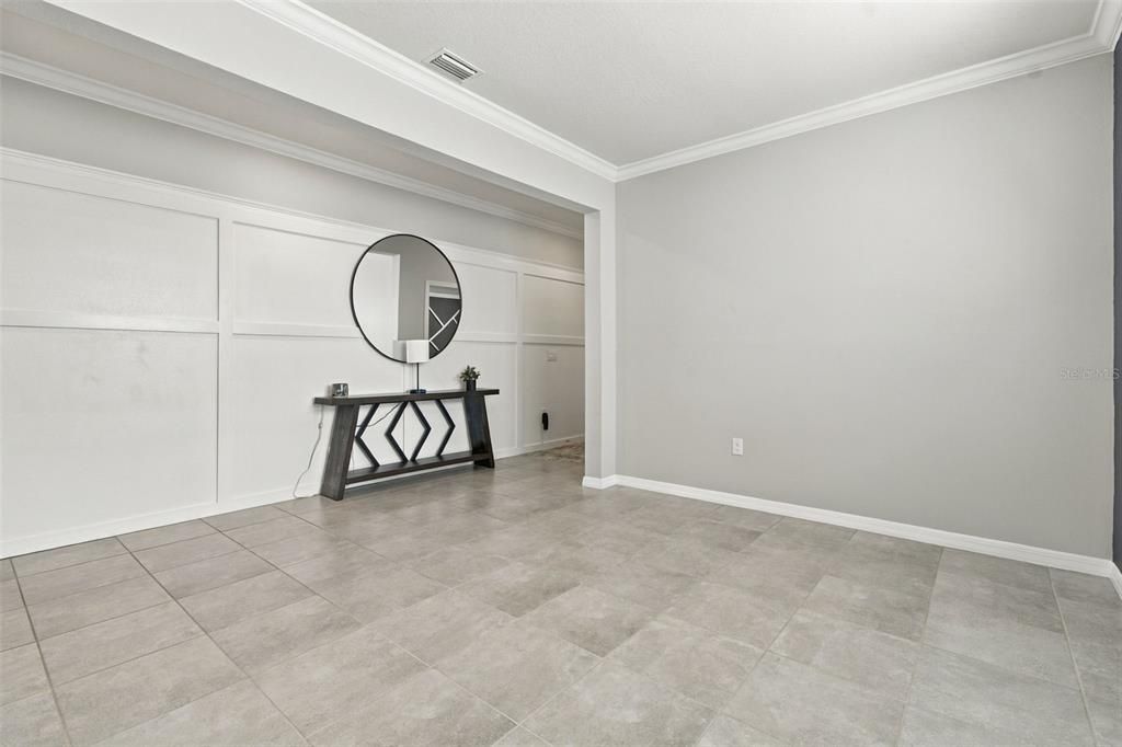 For Sale: $850,000 (5 beds, 4 baths, 3975 Square Feet)