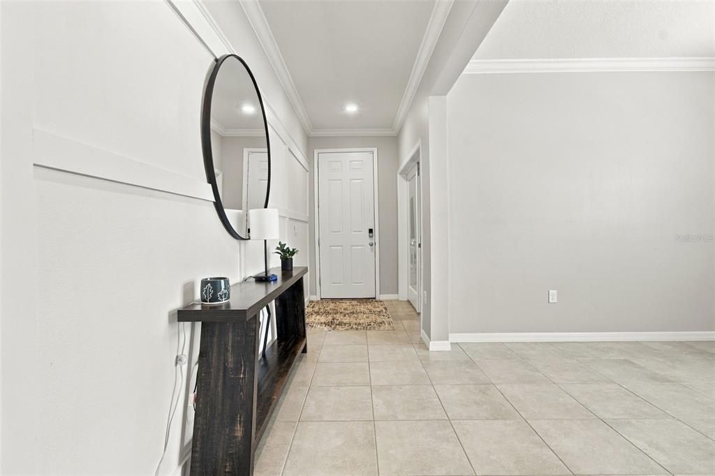 For Sale: $850,000 (5 beds, 4 baths, 3975 Square Feet)