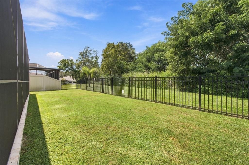 For Sale: $850,000 (5 beds, 4 baths, 3975 Square Feet)