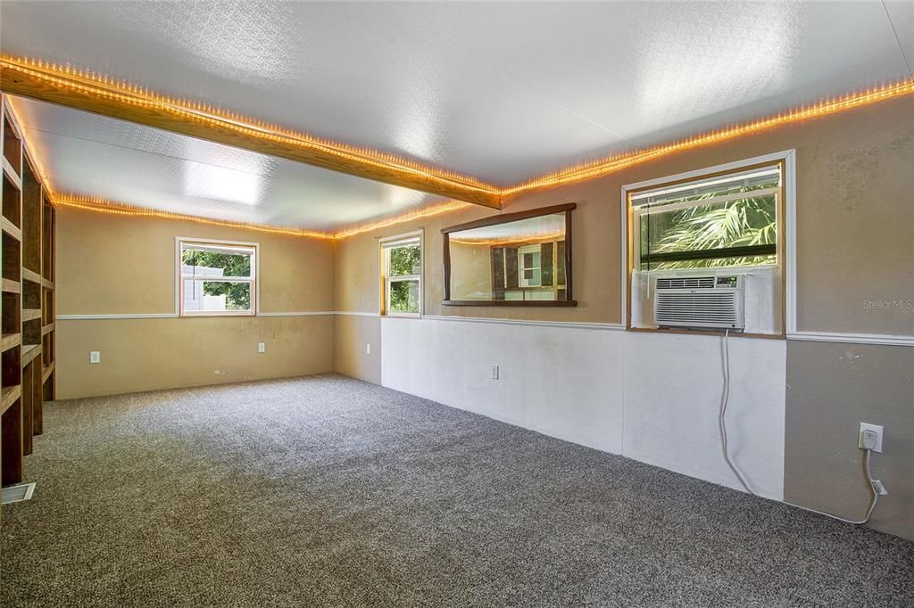 На продажу: $350,000 (3 спален, 2 ванн, 1440 Квадратных фут)