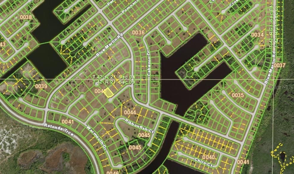 待售: $18,900 (0.32 acres)