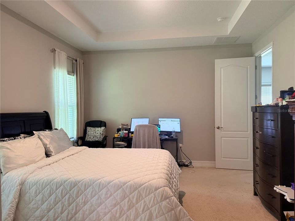 For Sale: $349,977 (4 beds, 3 baths, 1993 Square Feet)