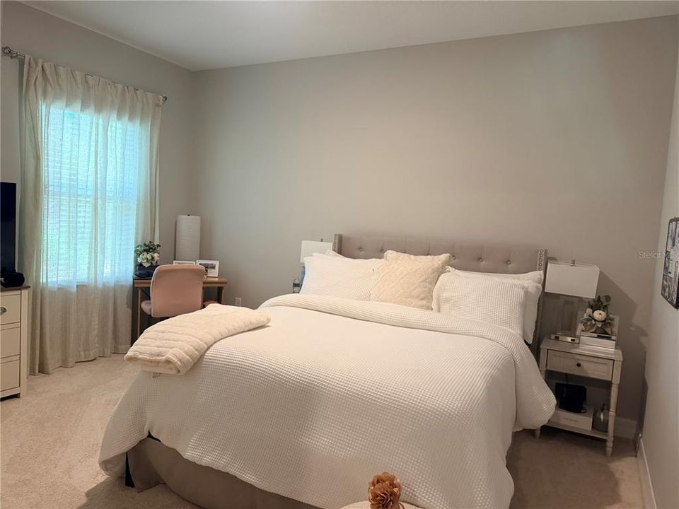 For Sale: $349,977 (4 beds, 3 baths, 1993 Square Feet)