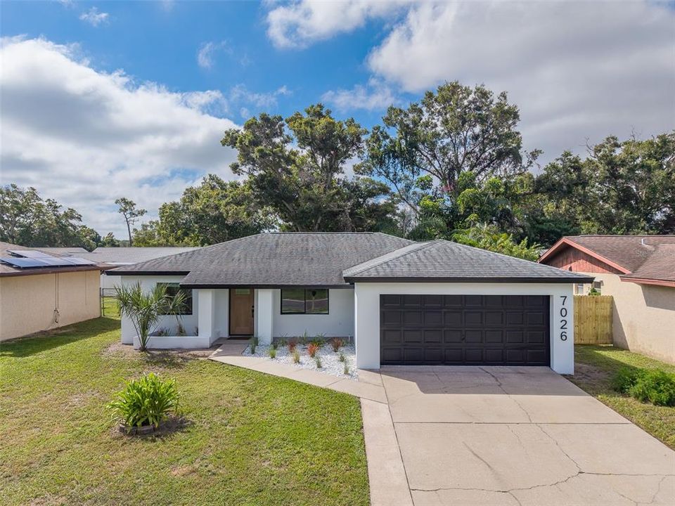 En Venta: $499,999 (3 camas, 2 baños, 1316 Pies cuadrados)