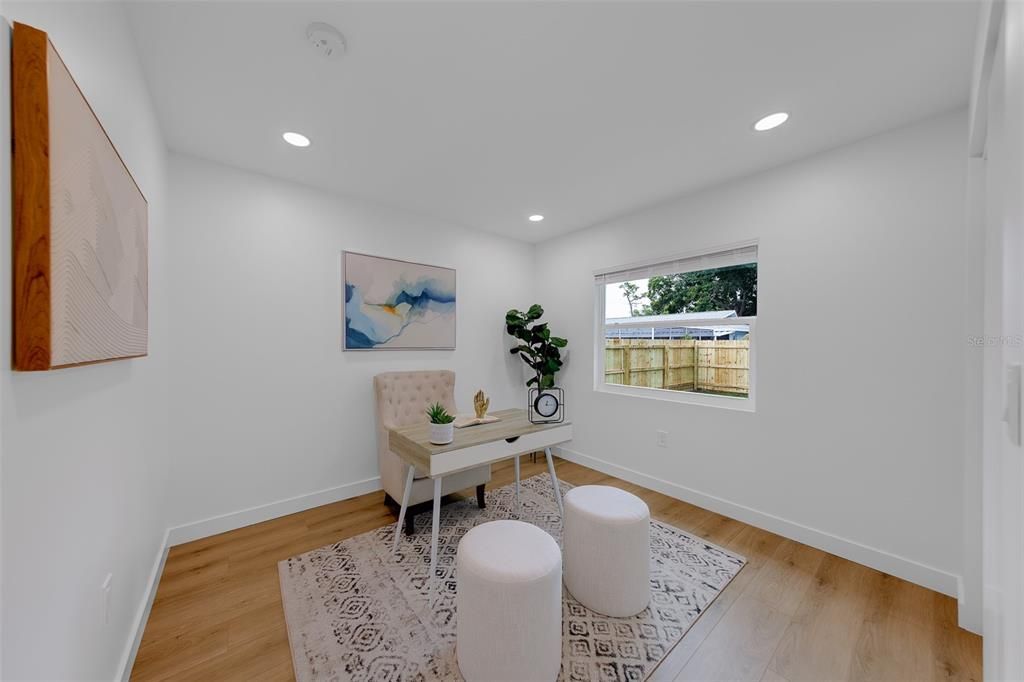 En Venta: $499,999 (3 camas, 2 baños, 1316 Pies cuadrados)