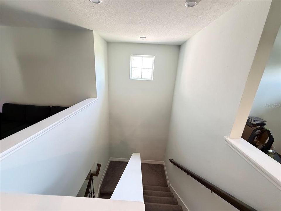 For Rent: $3,200 (5 beds, 3 baths, 3215 Square Feet)
