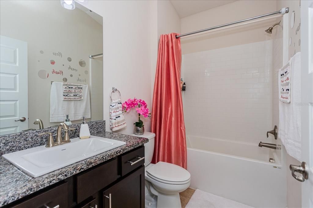 For Sale: $267,000 (3 beds, 2 baths, 1783 Square Feet)