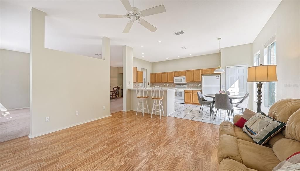 For Sale: $525,000 (3 beds, 2 baths, 2039 Square Feet)