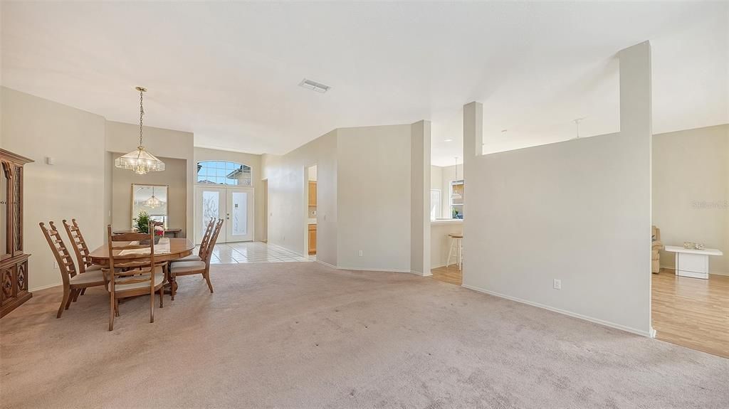 For Sale: $525,000 (3 beds, 2 baths, 2039 Square Feet)