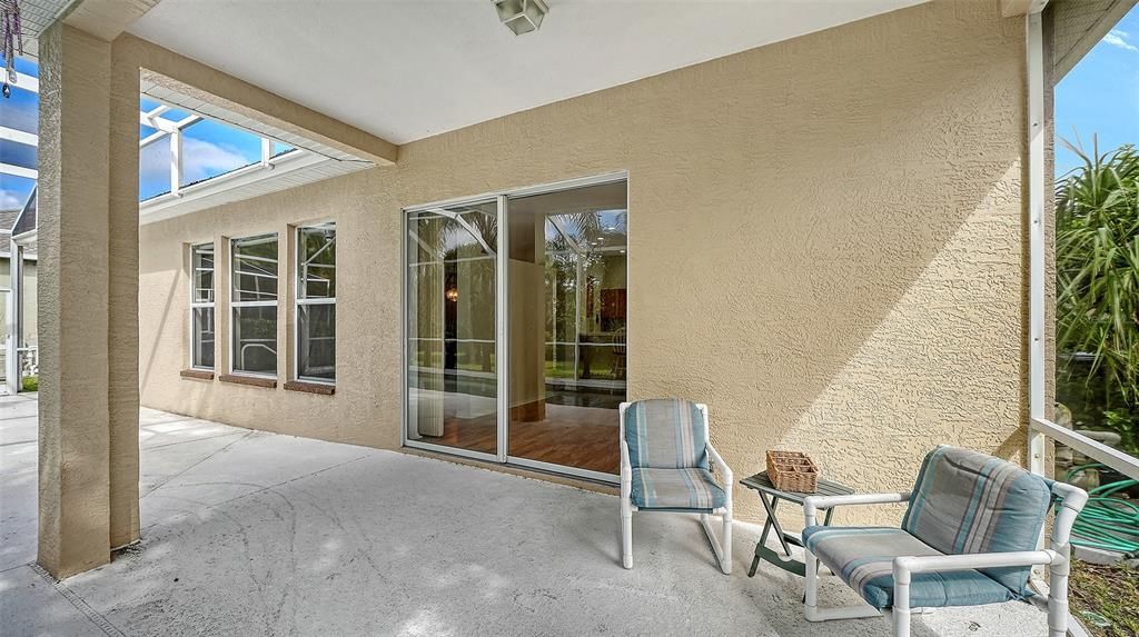 For Sale: $525,000 (3 beds, 2 baths, 2039 Square Feet)