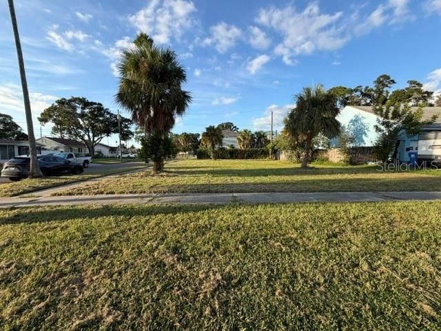 For Sale: $150,000 (0.14 acres)