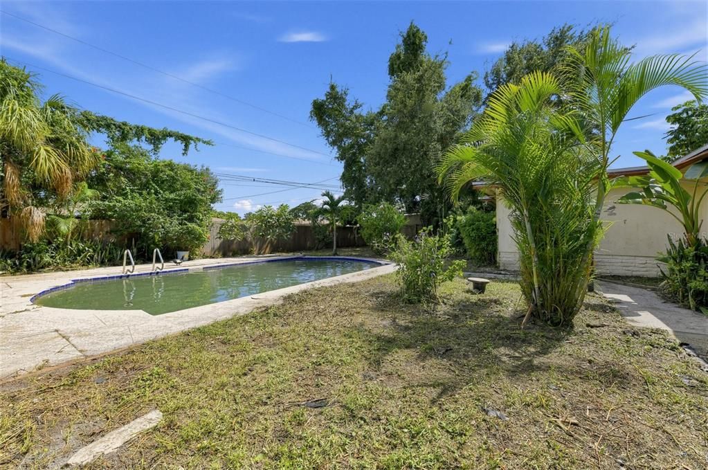 For Sale: $339,000 (3 beds, 2 baths, 1455 Square Feet)