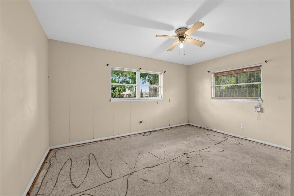 For Sale: $339,000 (3 beds, 2 baths, 1455 Square Feet)