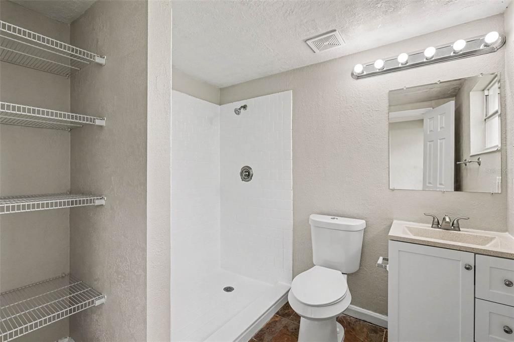 For Sale: $439,900 (3 beds, 2 baths, 1660 Square Feet)