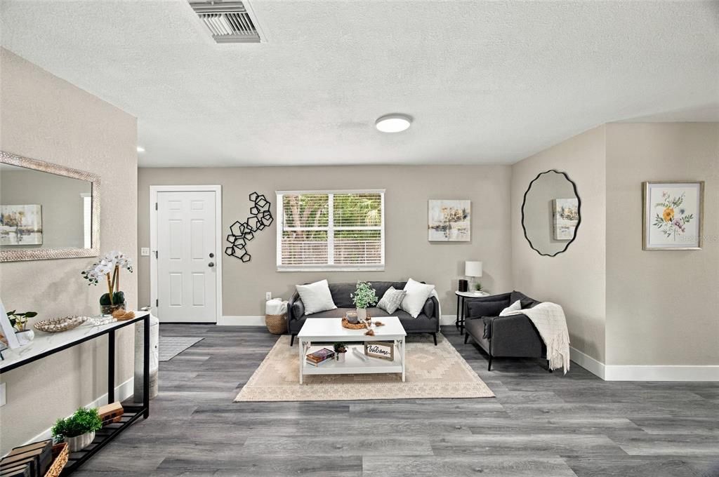 For Sale: $369,000 (3 beds, 2 baths, 1200 Square Feet)