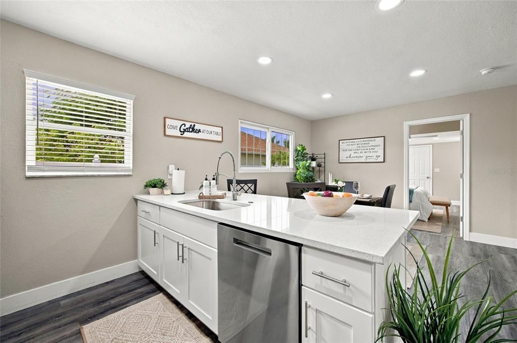For Sale: $369,000 (3 beds, 2 baths, 1200 Square Feet)