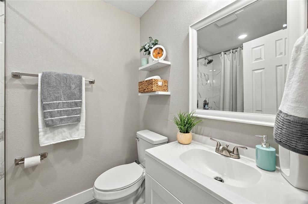 For Sale: $369,000 (3 beds, 2 baths, 1200 Square Feet)