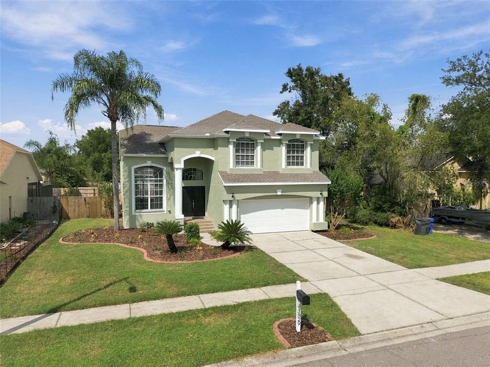 For Sale: $629,900 (4 beds, 3 baths, 2467 Square Feet)