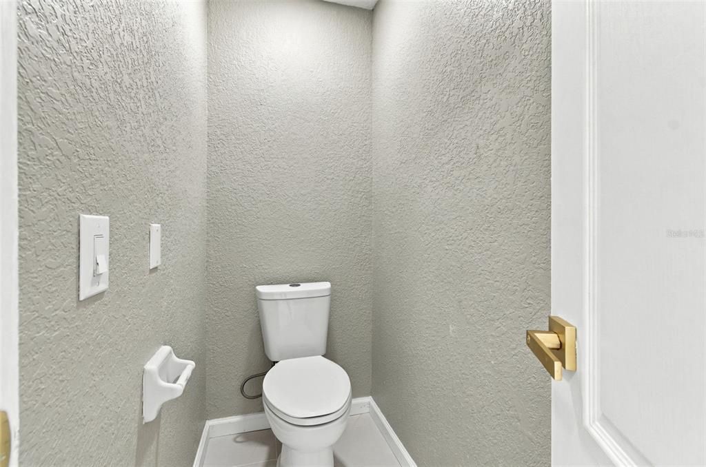 For Sale: $629,900 (4 beds, 3 baths, 2467 Square Feet)