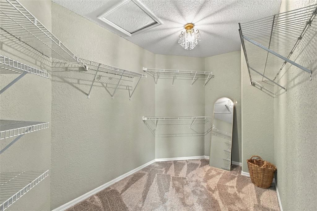 For Sale: $629,900 (4 beds, 3 baths, 2467 Square Feet)