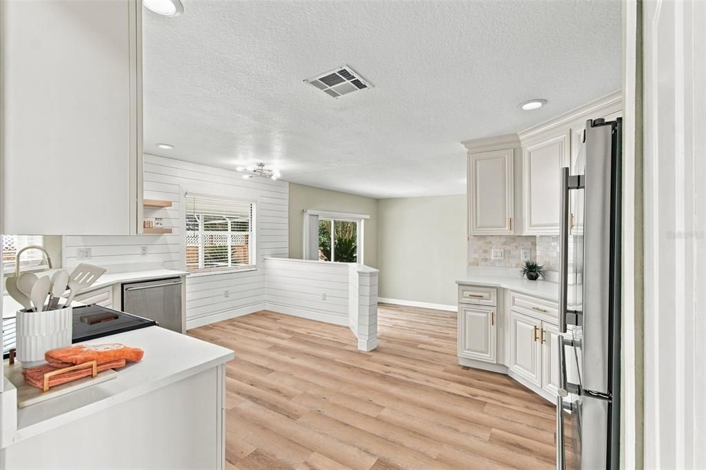 For Sale: $629,900 (4 beds, 3 baths, 2467 Square Feet)