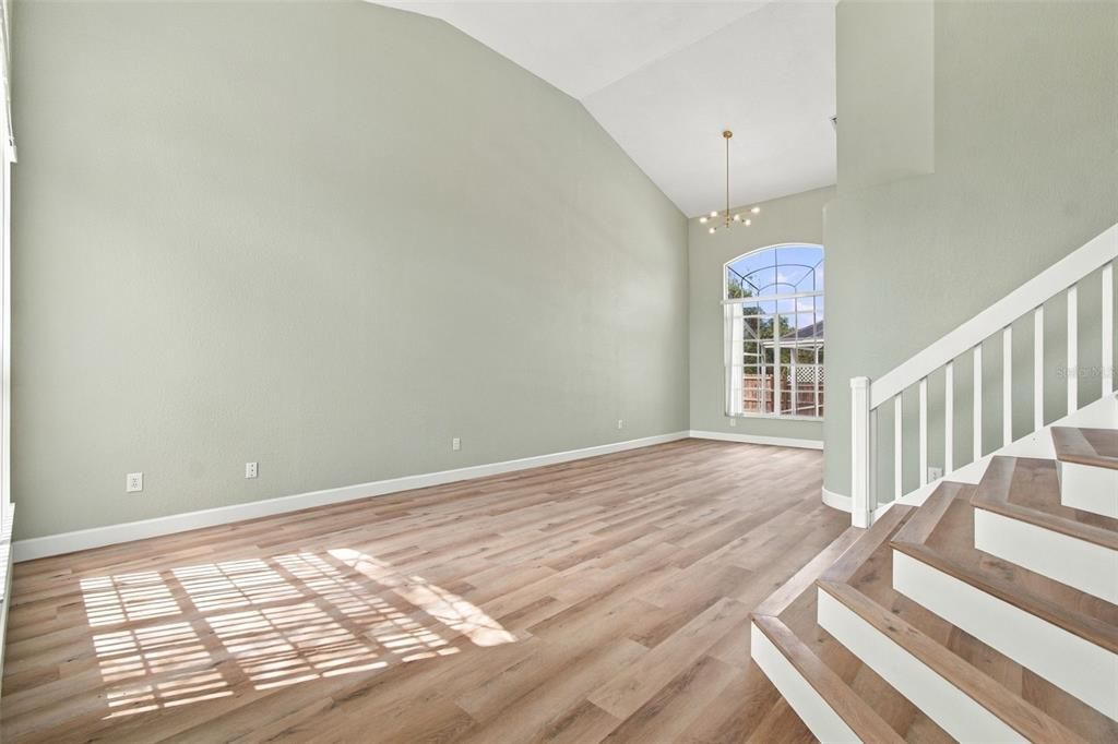 For Sale: $629,900 (4 beds, 3 baths, 2467 Square Feet)