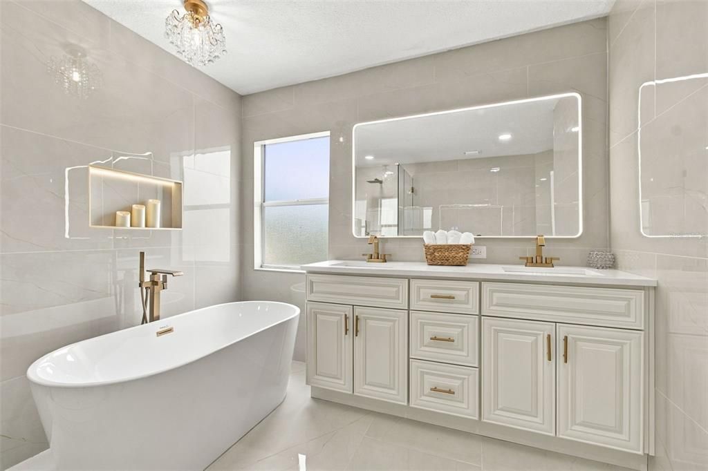 For Sale: $629,900 (4 beds, 3 baths, 2467 Square Feet)
