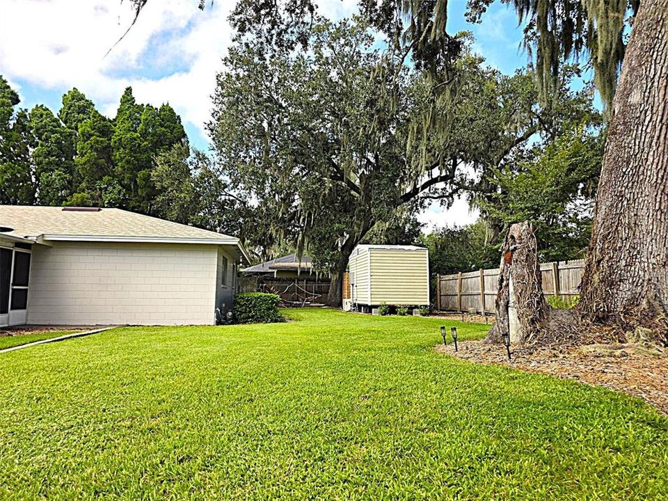 For Sale: $375,000 (3 beds, 2 baths, 1748 Square Feet)