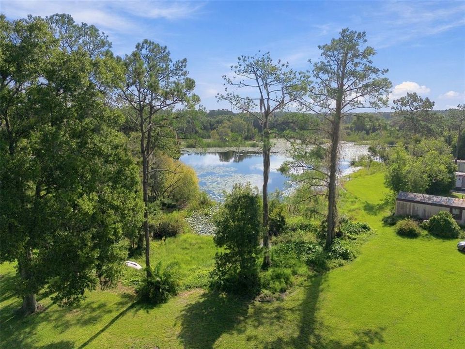 На продажу: $1,175,000 (2.83 acres)