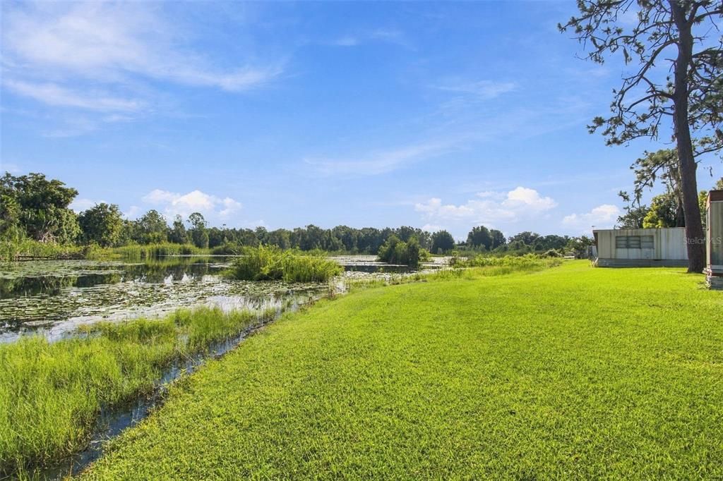На продажу: $1,175,000 (2.83 acres)